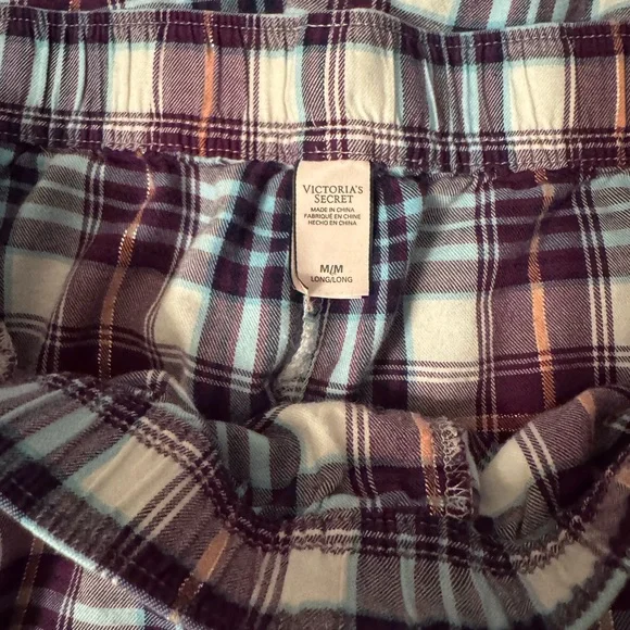 Victoria's Secret Purple and White Plaid Pants - Picture 3 of 4
